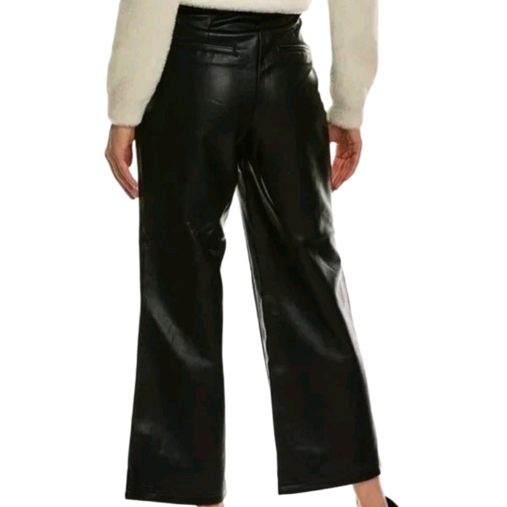 NEW! BAGATELLE Black Faux Leather Flat Front Wide Leg Crop Pants Medium.